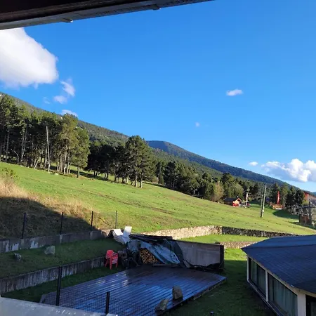 Decouverte De La Vallee D'eyne Et Des Bains De Llo דירה אן